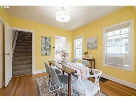 2241 N Winchell Street Portland OR 97217