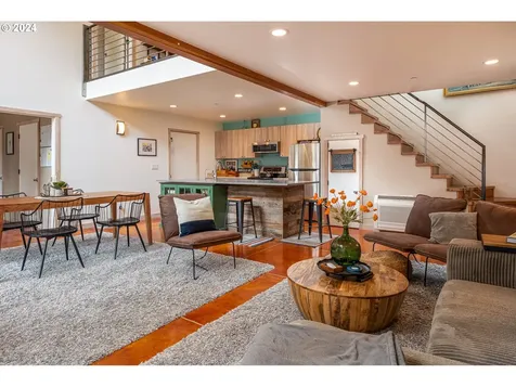 383 Irving Road Eugene OR 97404