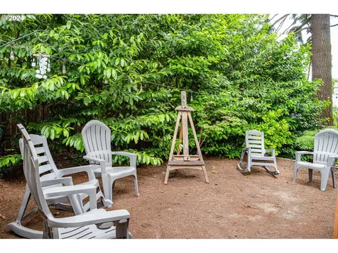 383 Irving Road Eugene OR 97404