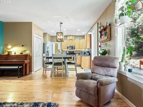 13211 Se Kisor Court Happy Valley OR 97086