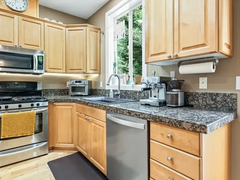 13211 Se Kisor Court Happy Valley OR 97086