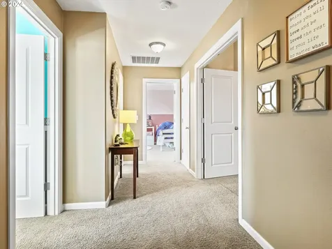 13211 Se Kisor Court Happy Valley OR 97086