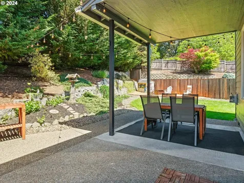 13211 Se Kisor Court Happy Valley OR 97086