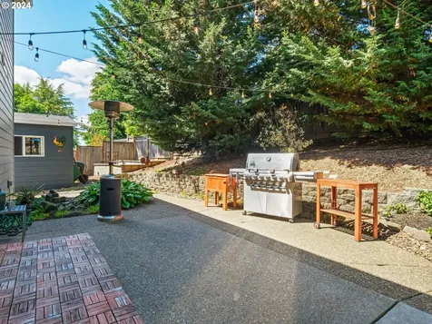 13211 Se Kisor Court Happy Valley OR 97086