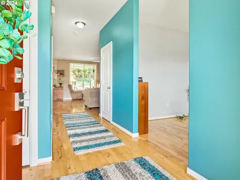13211 Se Kisor Court Happy Valley OR 97086