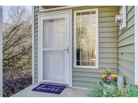 2311 Ne 139th Circle Vancouver WA 98686