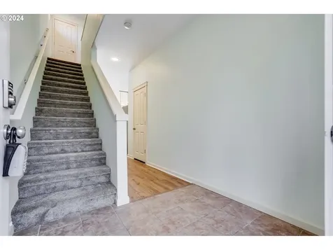 2311 Ne 139th Circle Vancouver WA 98686