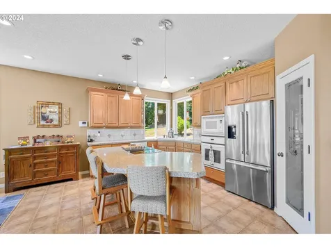 61772 7th Street Columbia City OR 97018