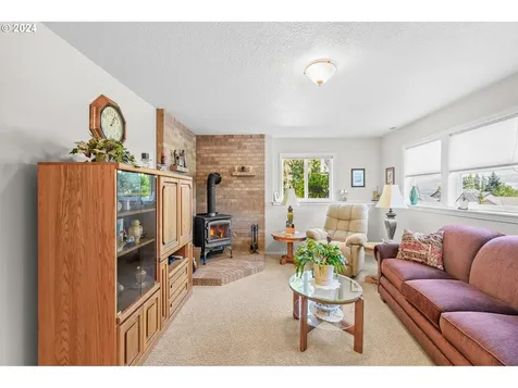 61772 7th Street Columbia City OR 97018
