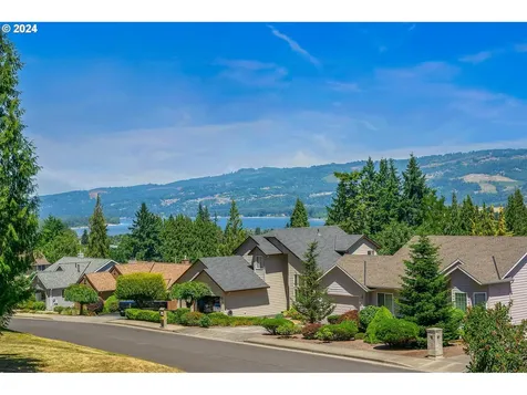 61772 7th Street Columbia City OR 97018