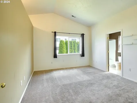 38871 Jerger Street Sandy OR 97055