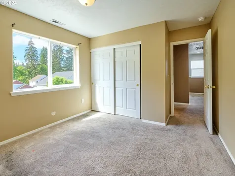 38871 Jerger Street Sandy OR 97055