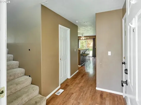 38871 Jerger Street Sandy OR 97055