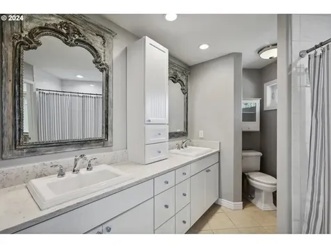 8775 SW Ironstone Place Beaverton OR 97007