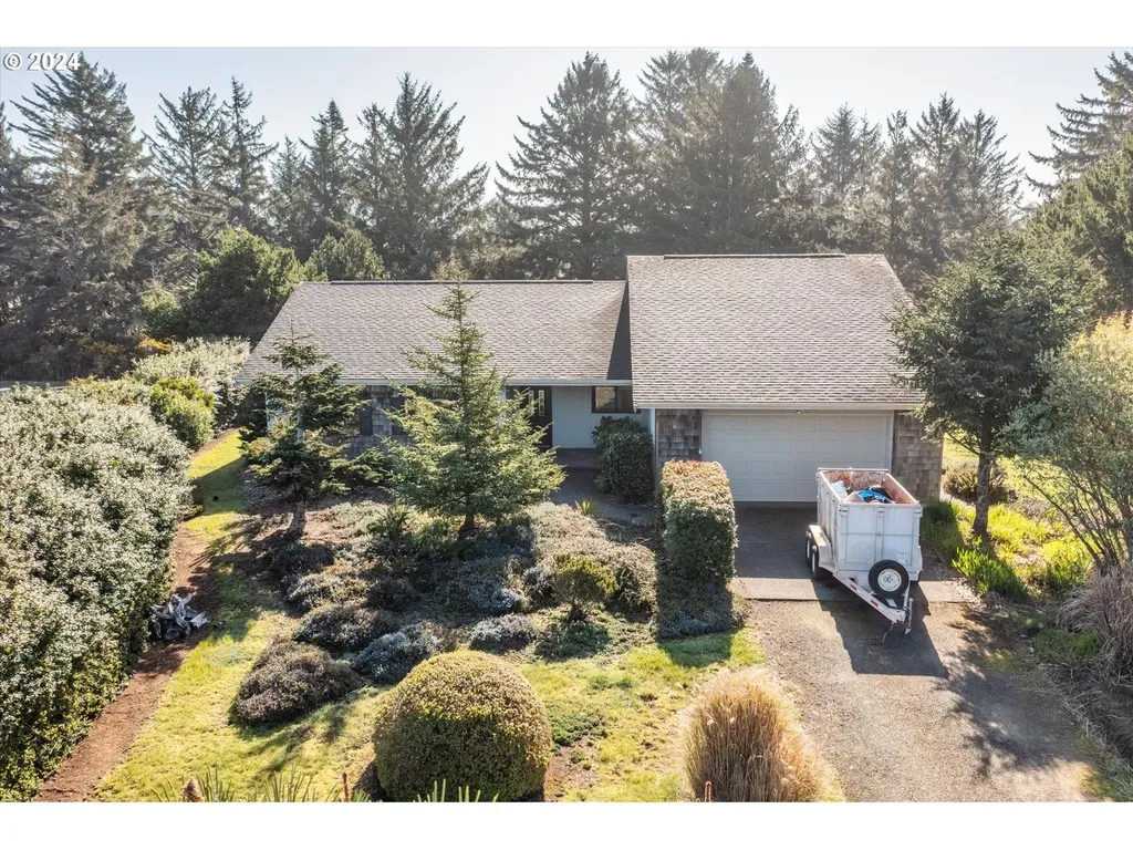 3163 Natalie Way Bandon OR 97411