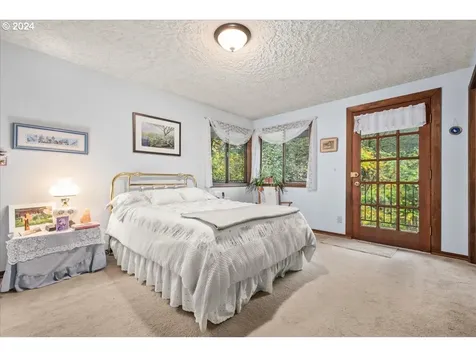 21544 NE Lucia Falls Road Yacolt WA 98675