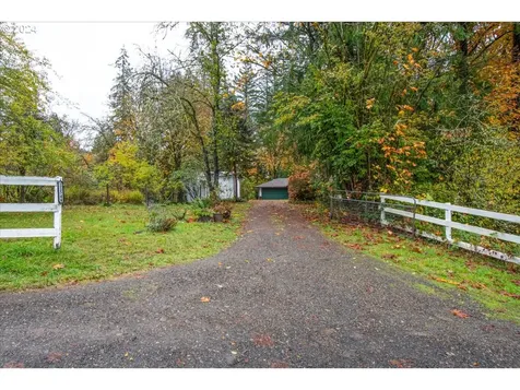 21544 NE Lucia Falls Road Yacolt WA 98675