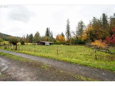 21544 NE Lucia Falls Road Yacolt WA 98675