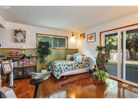 12169 SE Ogden Court Portland OR 97266