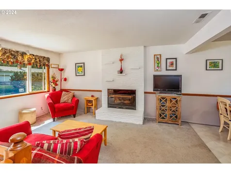 12169 SE Ogden Court Portland OR 97266