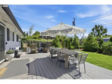 562 Warrington Avenue Eugene OR 97404