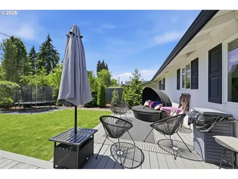 562 Warrington Avenue Eugene OR 97404