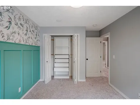 2922 Laurelwood Court Nw Salem OR 97304