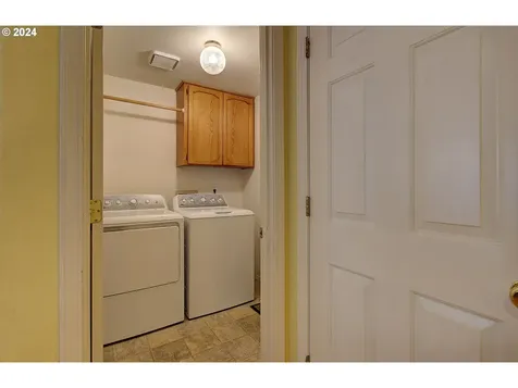 11216 NW 25th Court Vancouver WA 98685