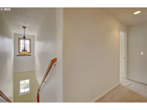 11216 NW 25th Court Vancouver WA 98685