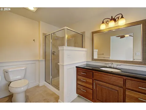 11216 NW 25th Court Vancouver WA 98685