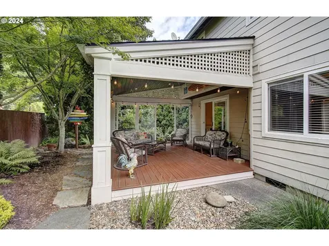 11216 NW 25th Court Vancouver WA 98685