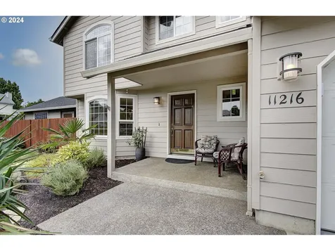 11216 NW 25th Court Vancouver WA 98685