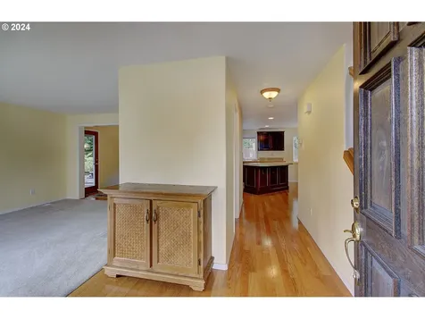11216 NW 25th Court Vancouver WA 98685