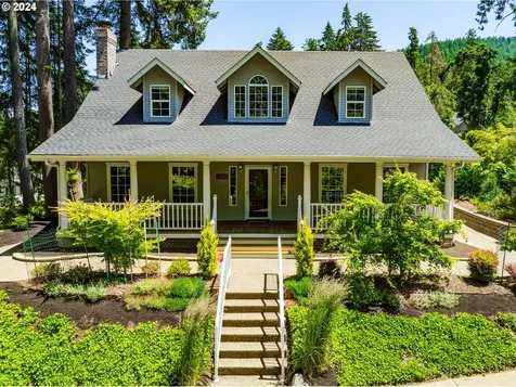 1103 S 68th Place Springfield OR 97478