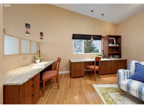 400 NW Maywood Drive Portland OR 97210