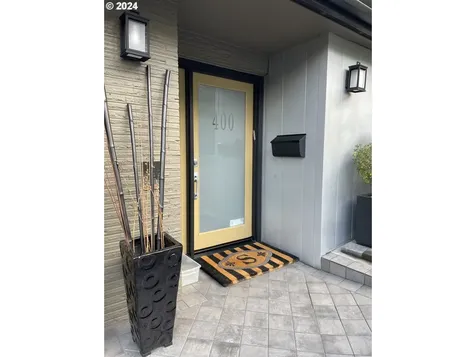 400 NW Maywood Drive Portland OR 97210