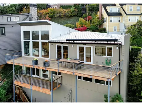 400 NW Maywood Drive Portland OR 97210