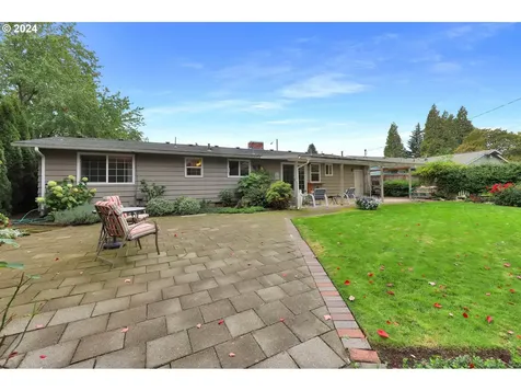 99 Wedgewood Drive Eugene OR 97404