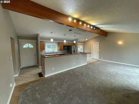 905 NE 131st Place Portland OR 97230
