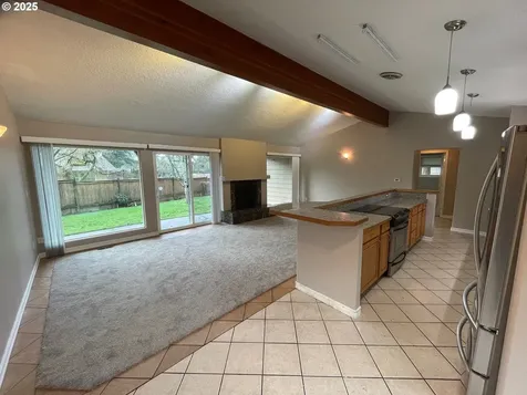 905 NE 131st Place Portland OR 97230
