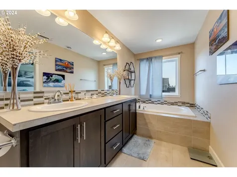 16604 Ne 98th Street Vancouver WA 98682