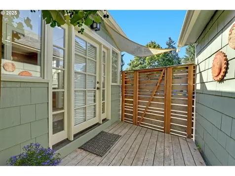4105 NE 74th Avenue Portland OR 97218