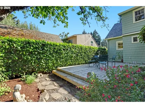 4105 NE 74th Avenue Portland OR 97218