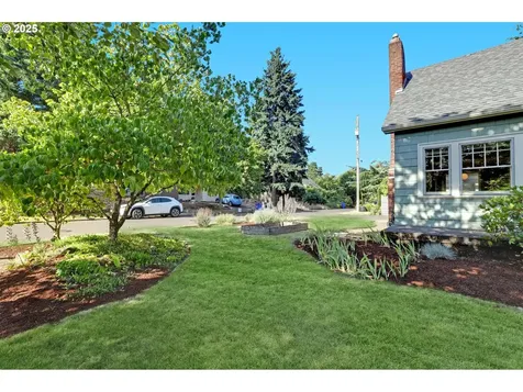 4105 NE 74th Avenue Portland OR 97218