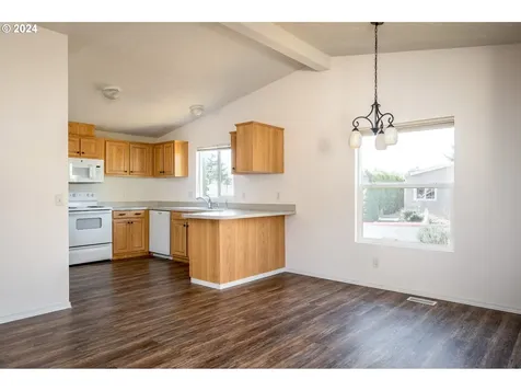 100 Sw 195th Avenue Beaverton OR 97006