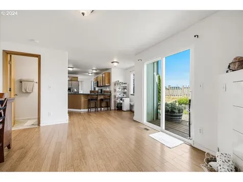 792 16th Street Lafayette OR 97127