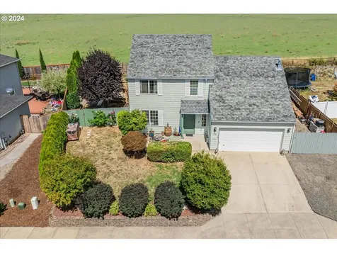 792 16th Street Lafayette OR 97127