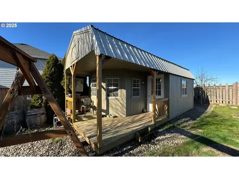 792 16th Street Lafayette OR 97127