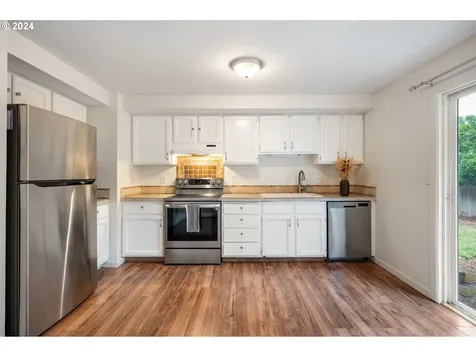 12704 NE 38th Circle Vancouver WA 98682