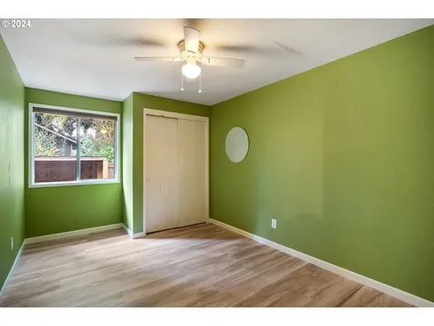 12704 NE 38th Circle Vancouver WA 98682